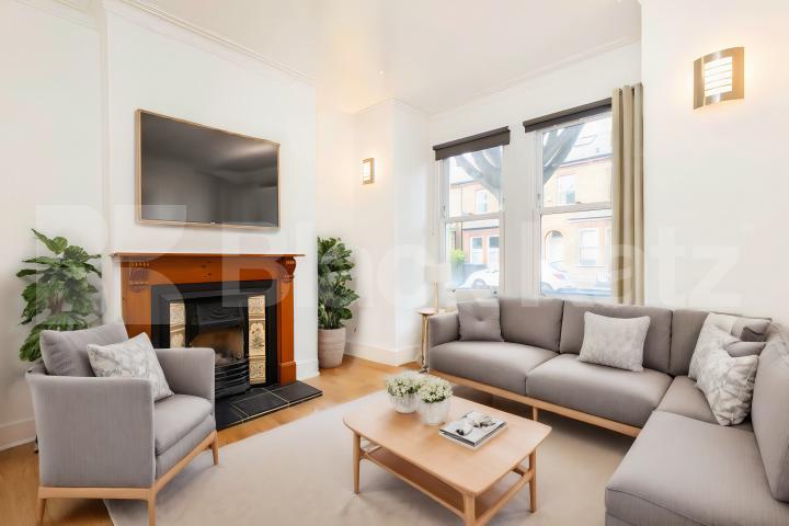 Modern Apartment Edinburgh Road, Hanwell